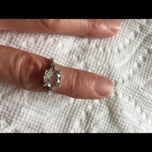 Light green amethyst ring